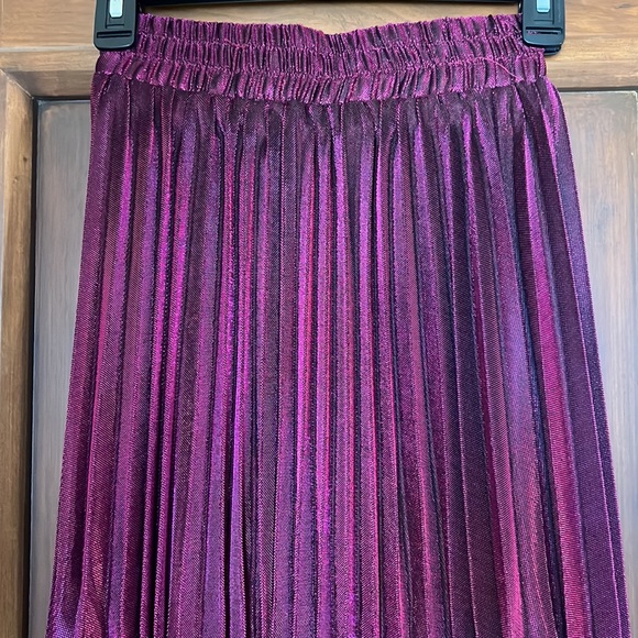 NEW PASTEL Metallic Shiny Shimmer Accordion Pleated Maxi Pink/Purple Skirt - Picture 7 of 13
